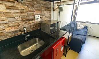 Imagem 1: Flat estilo Studio disponível para locação contendo 11m², 1 dormitório e 1 vaga de garagem