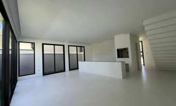 Imagem 5: Aluguel Casa Nova em Condomínio de Alto Padrão Bairro Santa Cândida, Curitiba