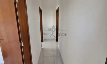 Imagem 3: Oportunidade - Casa Sobreloja - Conjunto Residencial Dom Pedro II - 2 Dormitórios - 70m²
