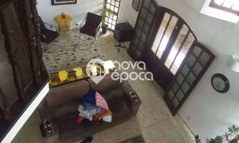 Imagem 6: Pitangueiras Casa em condomínio com 5 dormitórios