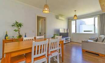 Imagem 2: Apartamento com 75 metros 2 quartos 2 vagas no bairro Mont Serrat em Porto Alegre