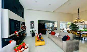 Imagem 2: Casa padrão condomínio em bairro nobre