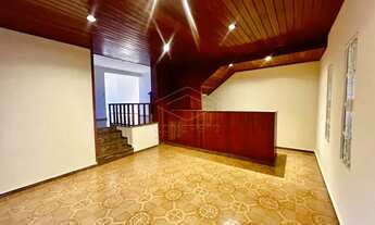 Imagem: Casa no centro, oportunidade para fazer