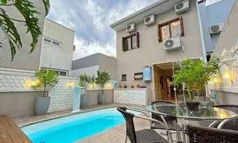 Imagem 4: Casa em Hípica Casa com 3 dormitórios