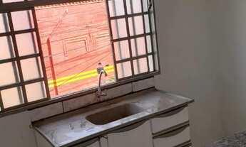 Imagem 5: Quitinete Quarto com aluguel por R$600 /mês