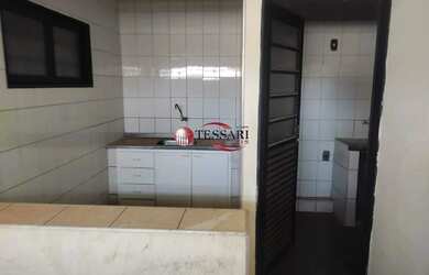 Imagem 7: Aluga casa Jardim Fernandes com 4 dormitórios sendo 3 tipo apartamento, sala 3 ambientes