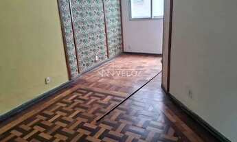 Imagem: Prédio - / Comercial / Centro