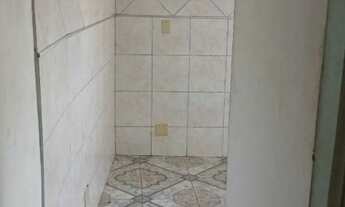 Imagem 6: Alugo Casa com 2 Quartos, Sala, Cozinha e Área de Serviço