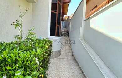 Imagem 5: CASA DE CONDOMÍNIO COMPLETA MOBILIADA bairro Urbanova no Altos da Serra I 4 quartos 360m