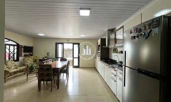 Imagem: Casa 1 Quarto com 1 Suíte e 2 kitnets