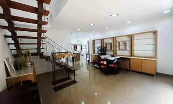 Imagem 5: Loja comercial de 358m² com edícula aos fundos para locação e venda - Nova Aliança