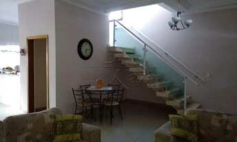 Imagem 6: Casa- Sobrado - Jacareí - Villa Branca - 4 Dormitórios - 190m²
