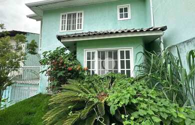 Imagem 2: Lopes Enjoy Vende Maravilhosa casa duplex, 3 quartos, condomínio fechado, est do Rio Grand