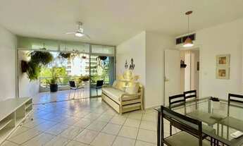 Imagem 2: Apartamento à Venda com Varanda, Lareira e Lazer na Praia da Enseada Alfa Imóveis Guarujá