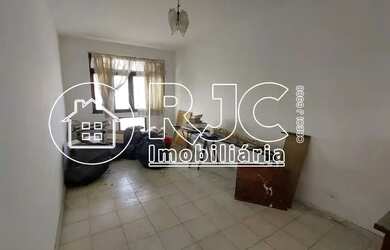 Imagem 3: Imóvel para venda tem 135 metros quadrados com 5 quartos em Grajaú - Rio de Janeiro - RJ