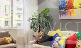 Imagem: Apartamento reformado em rua nobre de Copacabana