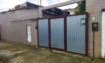 Imagem: Vendo casa com 2 pavimentos e 5 quartos