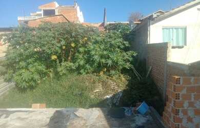 Imagem 4: Casa em terreno 8 x 30 Semi pronto