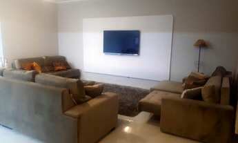 Imagem 5: Casa térrea com piscina