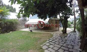 Imagem 4: Casa de 4 quartos sendo 1 suíte master no Jardim Europa, Teresópolis/RJ