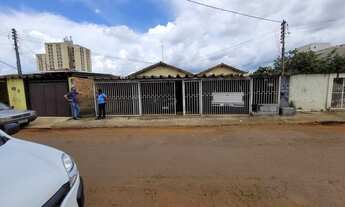Imagem 4: Casa para Venda em Goiânia, Setor Sudoeste, 3 dormitórios, 2 banheiros, 3 vagas