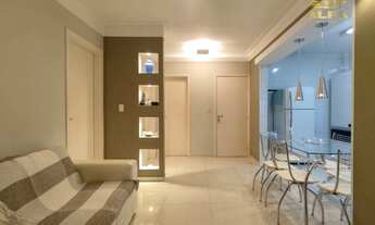 Imagem 3: Apartamento reformado na quadra do mar da Praia do Tombo de 2 dormitórios sendo 1 suíte co