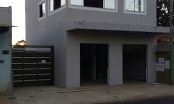 Imagem 3: Aluga-se casa na villa sao sebastiao na rua 105