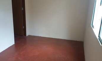 Imagem 3: Aluga-se uma casa no fundo