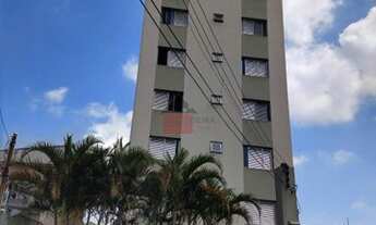 Imagem 5: Apartamento de 3 dormitórios com 1 banheiro, andar alto com uma ótima vista inclusa, loca