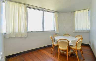 Imagem 4: Apartamento para venda tem 250 metros quadrados com 4 quartos em São Francisco - Curitiba