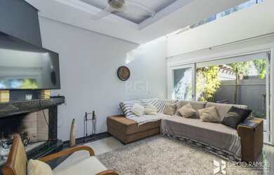 Imagem 2: Porto Alegre - Casa Padrão - Ecoville