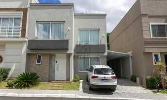 Imagem: Charmosa casa em condomínio a passos do