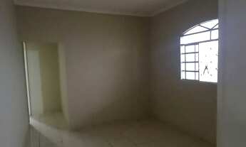 Imagem 6: Casa para venda possui 220 metros quadrados com 4 quartos