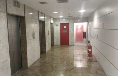 Imagem 3: Sala/Conjunto para aluguel possui 375 metros quadrados em Centro - Rio de Janeiro - RJ