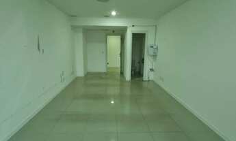 Imagem 4: Caminho das Árvores, Sala 31m, ar condicionado dutado, porcelanato, localização privilegia