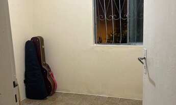 Imagem: Aluga-se quarto para meninas ou pessoas