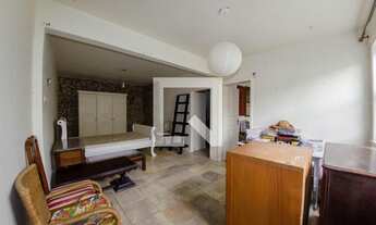 Imagem 1: Casa para Aluguel - Centro, 1 Quarto, 85 m2