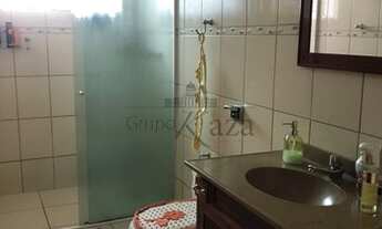 Imagem 3: Casa - Jardim das Industrias - Jacareí - 3 Dormitórios sendo 1 suítes - 166m²