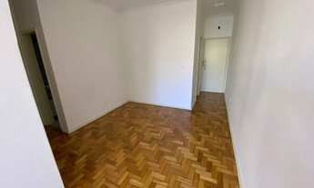 Imagem 4: Apartamento Reformado Sala 1 quarto Centro - Teresópolis - RJ