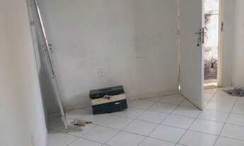 Imagem 1: C.M- Casa 2/4 Cábula Frente de Rua Financio