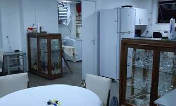 Imagem 4: Apartamento de 3 Dormitórios na Rua Afonso de Freitas