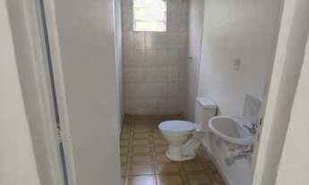 Imagem 6: Vende apto 2 Dom sala coz banheiro area de serviço e garagem