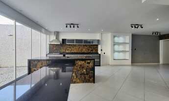 Imagem 2: Casa a venda em Peruibe centro 600 metros da praia