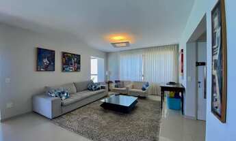 Imagem 4: Piedade - 04 Qtos / 03 Suítes - 02 Vagas - 354 m² - Nascente - Andar alto - Excelente loca