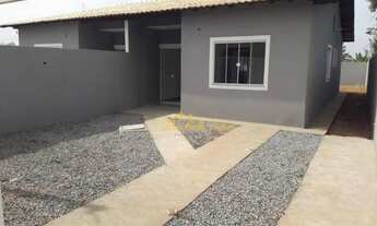 Imagem: Excelente casa linear em meio lote com quintal