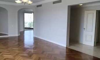 Imagem 2: Apto 347m² 4 Suítes 5 Vagas Amplo Living Vista Panorâmica Quadra de Tênis Panamby Nobre