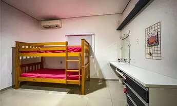 Imagem 4: Casa com piscina em condomínio - Residencial Tarumã