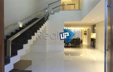 Imagem 6: Mansão na Barra da Tijuca!Proximo ao Bosque da Barra- 4 suítes