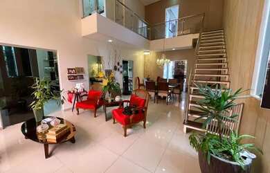 Imagem 6: Casa no Summerville com 4 dormitórios, sendo duas suítes uma com closet