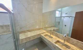 Imagem 7: Térrea para venda com 420 metros quadrados com 3 suites - Porx av bom pastor